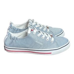 NEW TOMMY HILFIGER Women’s Lace-up Jean Pattern Lightweight Shoes size 7
